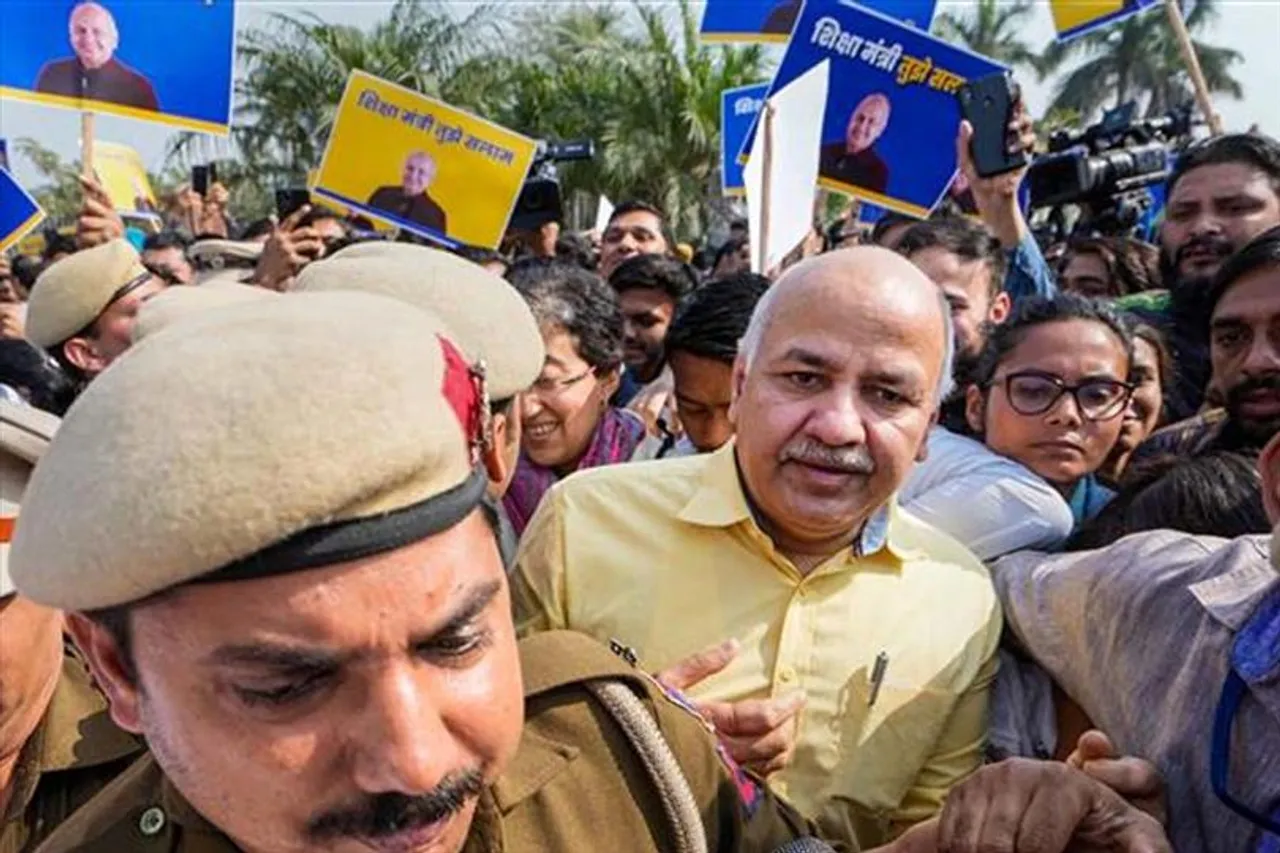 তিহার জেলে মণীশ সিসোদিয়াকে দফায় দফায় জেরা করছে ED