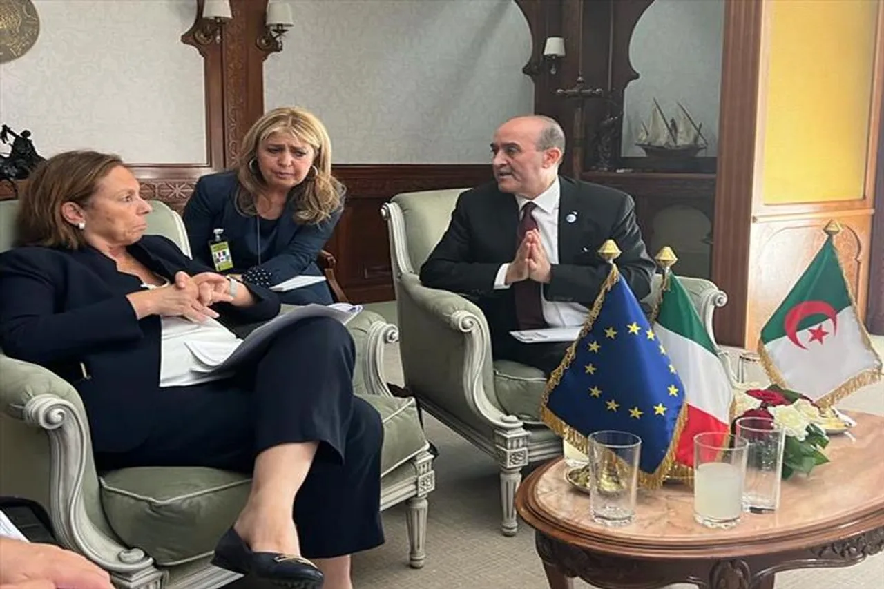 ইতালির সঙ্গে আলজেরিয়ার চুক্তি