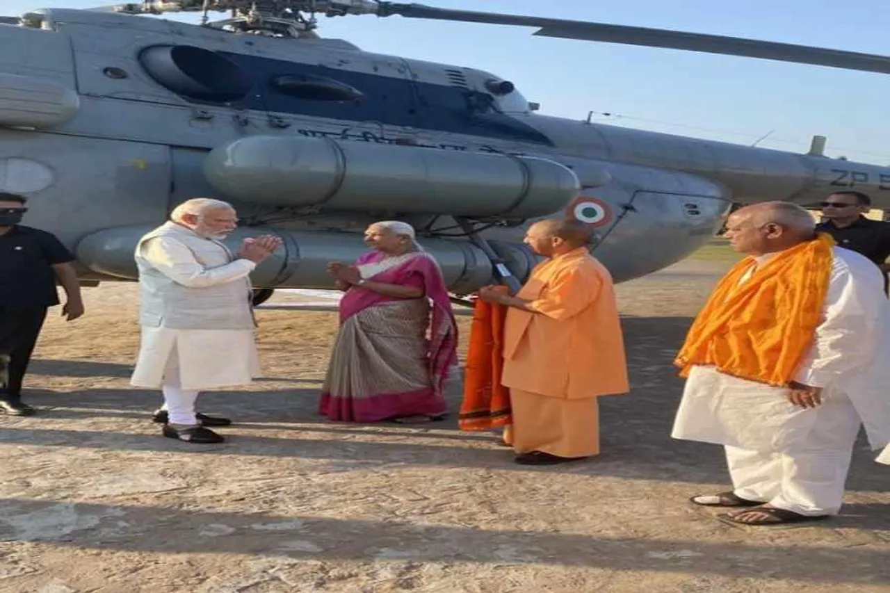 অযোধ্যায় পৌঁছেছেন নরেন্দ্র মোদী