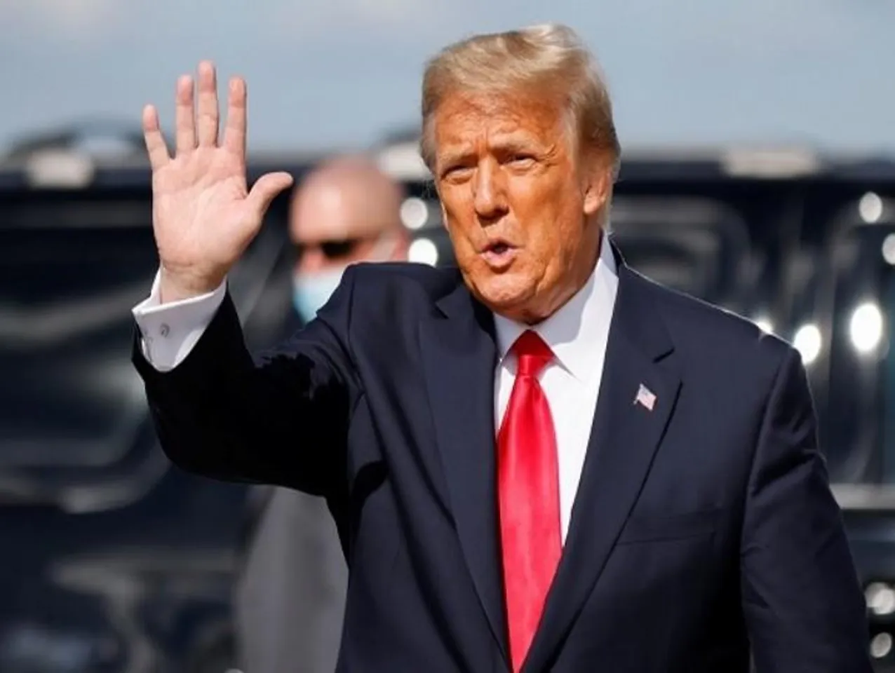 ট্রাম্পের বাড়িতে অতি গোপনীয় নথি পেয়েছে এফবিআই