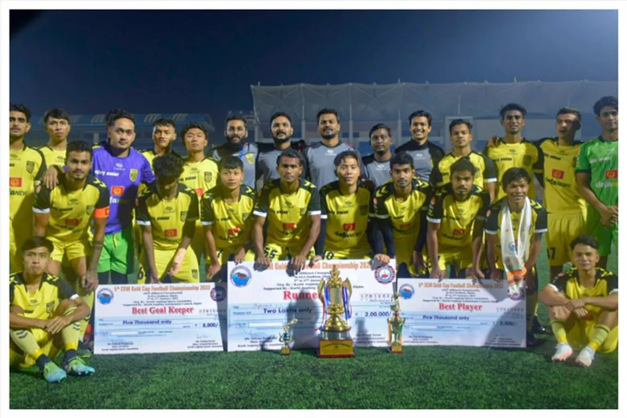 মাঝমাঠে ফুল ফোটাতে পারেন ছাংতে