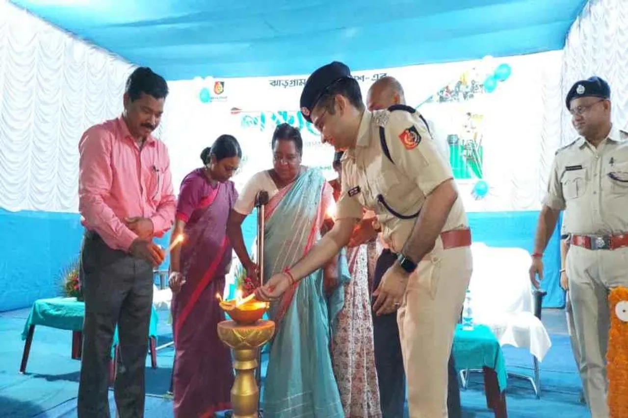 ঝাড়গ্রাম জেলা পুলিশের উদ্যোগে লক্ষ্যভেদ কর্মসূচির দ্বিতীয় অধ্যায়ের সূচনা