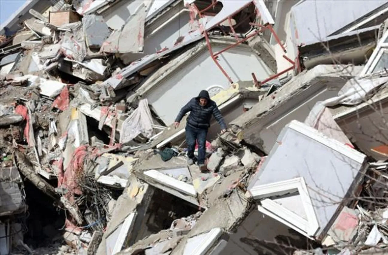 ভূমিকম্পে ৭৫ লাখ ডলার দেবে কানাডা