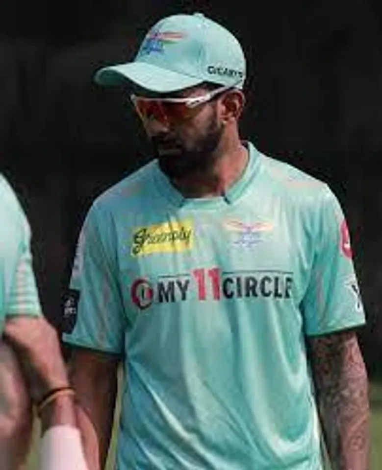 চারে-ছয়ে রাহুল