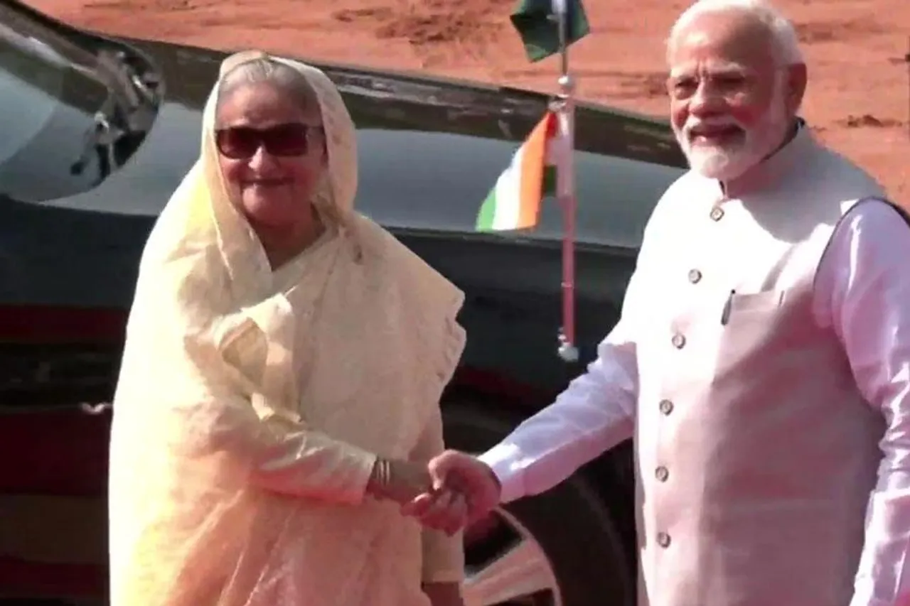 মুক্তিযুদ্ধের সময়ে ভারতের অবদানের কথা স্মরণ করলেন প্রধানমন্ত্রী