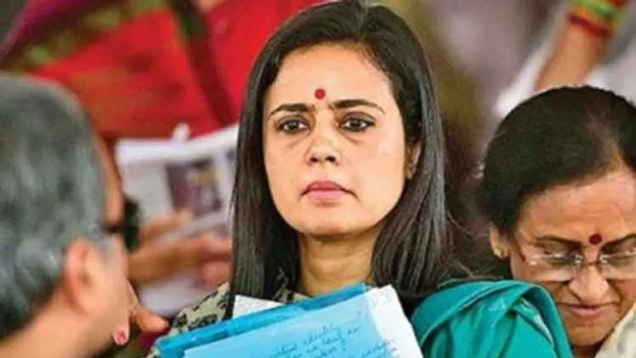 হাঁসখালি যাচ্ছেন  সাংসদ মহুয়া