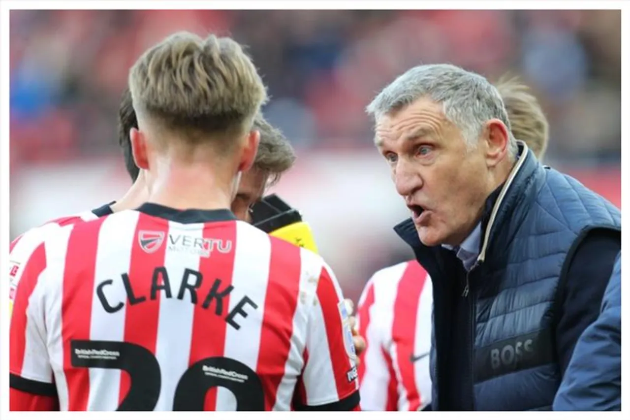 শেষ মুহূর্তের গোলে জিতল সান্ডারল্যান্ড