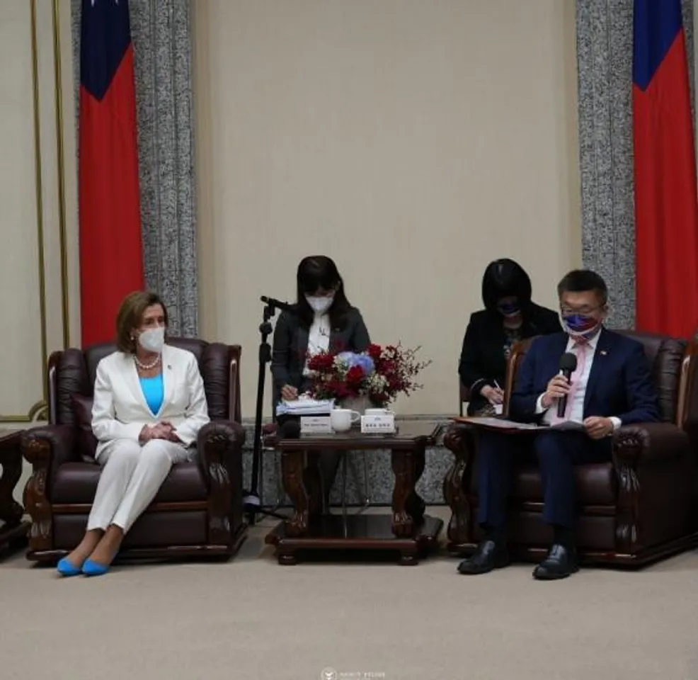 পেলোসি তাইওয়ানের গণতন্ত্রের জন্য "আয়রনক্ল্যাড সমর্থন" পুনর্ব্যক্ত করেছেন