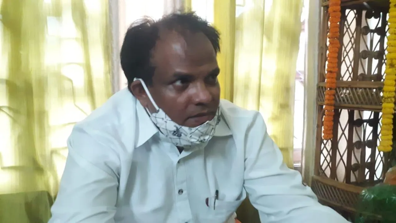 জেলায় পা দিয়েই পুলিশের সঙ্গে বচসায় জড়ালেন কেন্দ্রীয় প্রতিমন্ত্রী জন বারলা