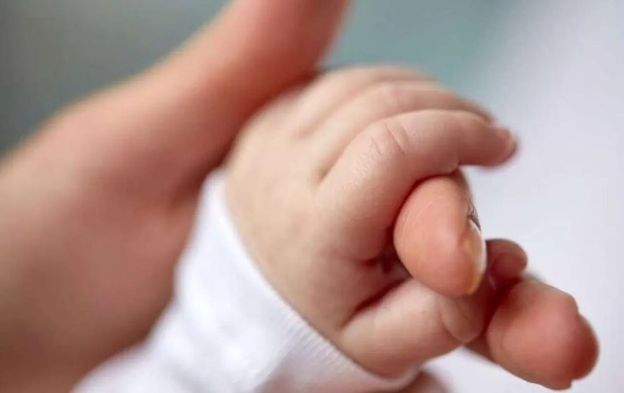 অন্ধ্রপ্রদেশের গ্রামে হু হু করে বাড়ছে শিশুমৃত্যু