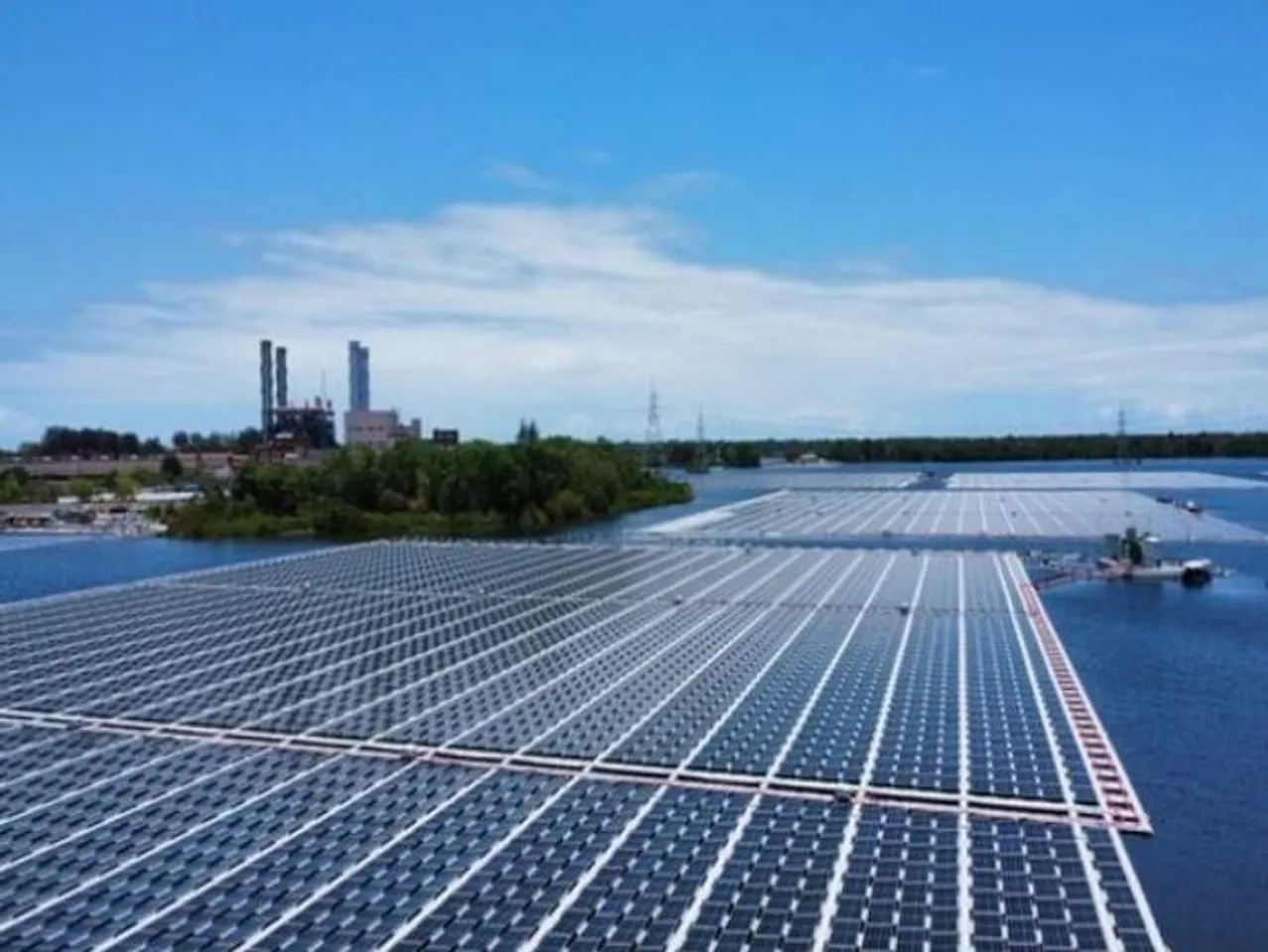 বিশ্বের বৃহত্তম ভাসমান সৌর বিদ্যুৎ কেন্দ্র হতে চলেছে মধ্যপ্রদেশে