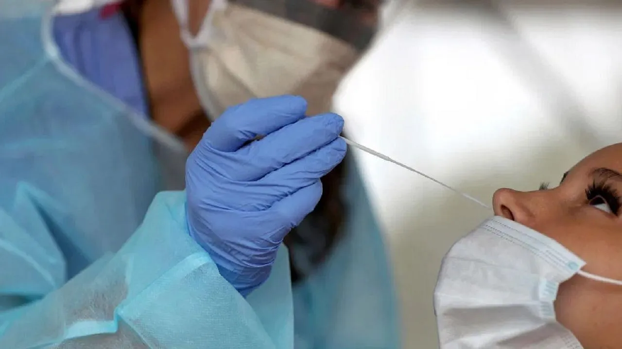 ৯৫ শতাংশ করোনা পরীক্ষার নমুনাতেই মিলল ওমিক্রনের উপস্থিতি