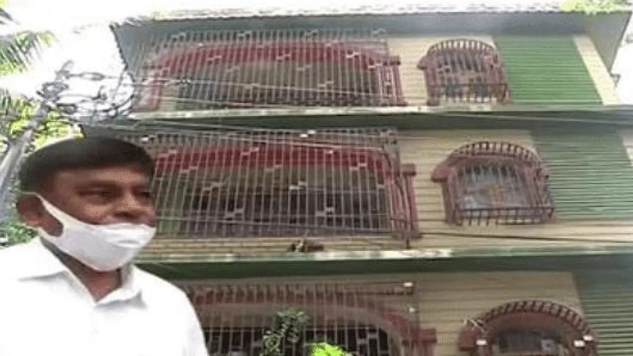 ফের মানিকের বাড়িতে হাজির সিবিআই