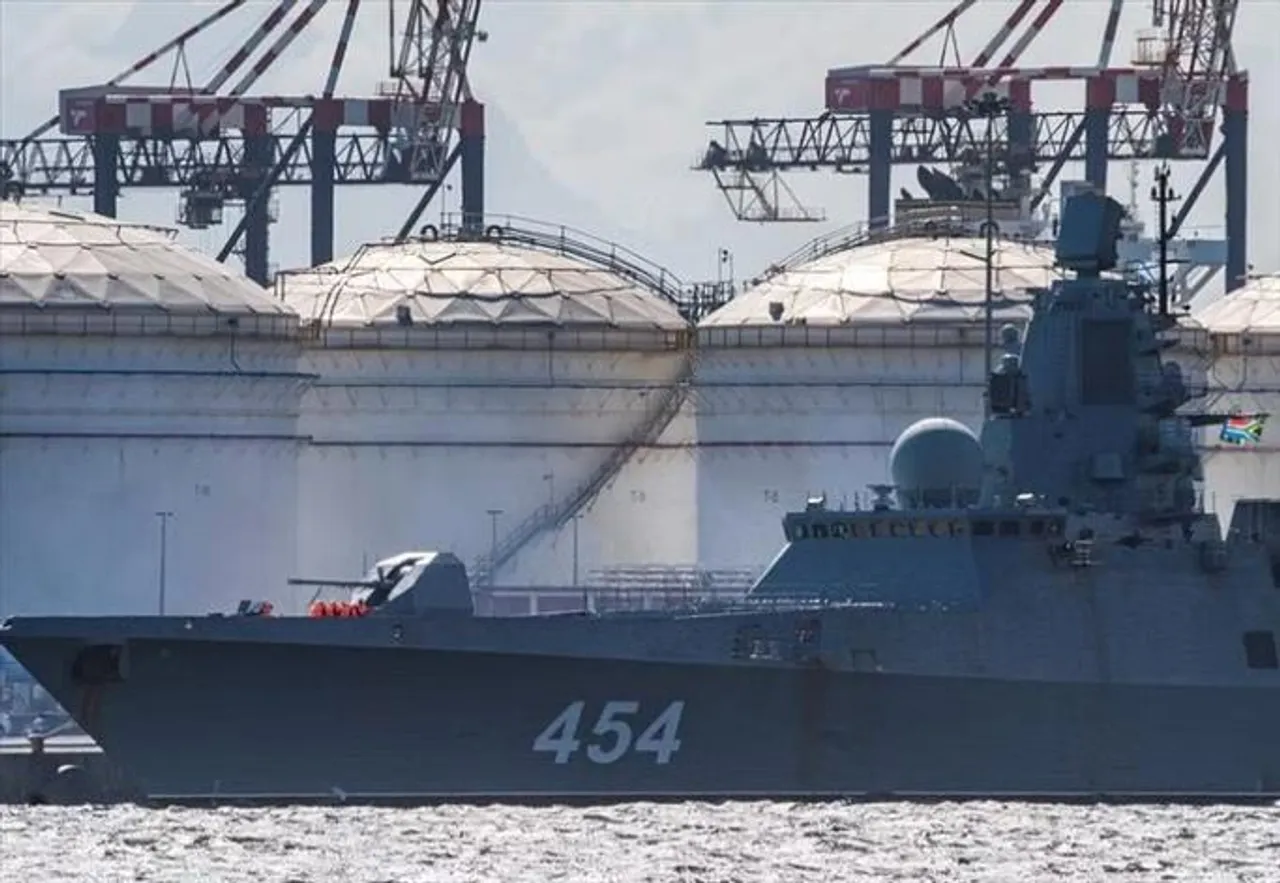 রাশিয়ার সঙ্গে দক্ষিণ আফ্রিকার নৌ-মহড়া, পশ্চিমাদের সতর্ক করল চীন