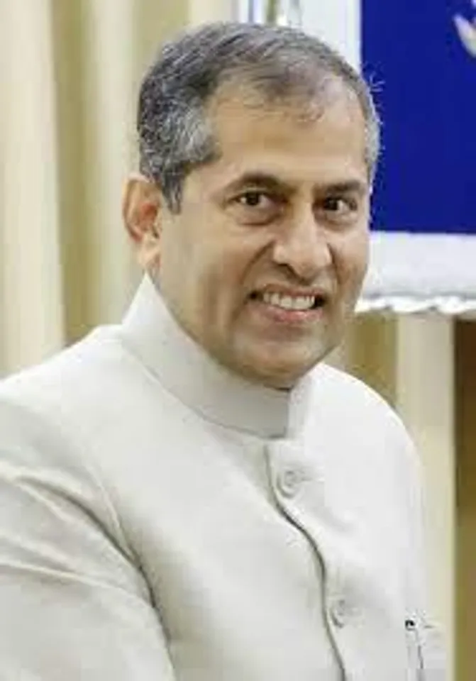 রাশিয়ায় রাষ্ট্রদূত হিসাবে পবন কাপূর