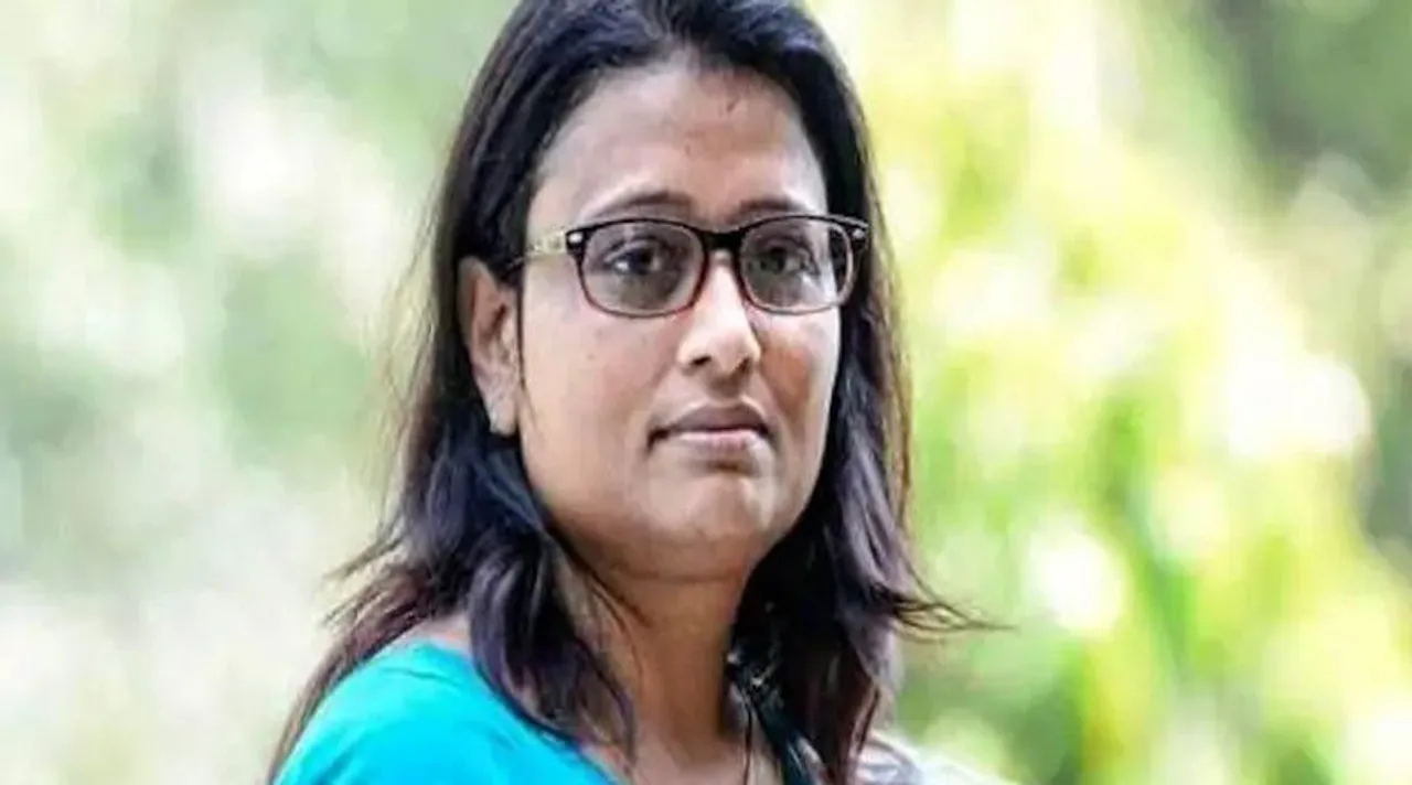 হাঁসখালির নির্যাতিতার নাম প্রকাশ! কাঠগড়ায় পদ্ম-নেত্রী