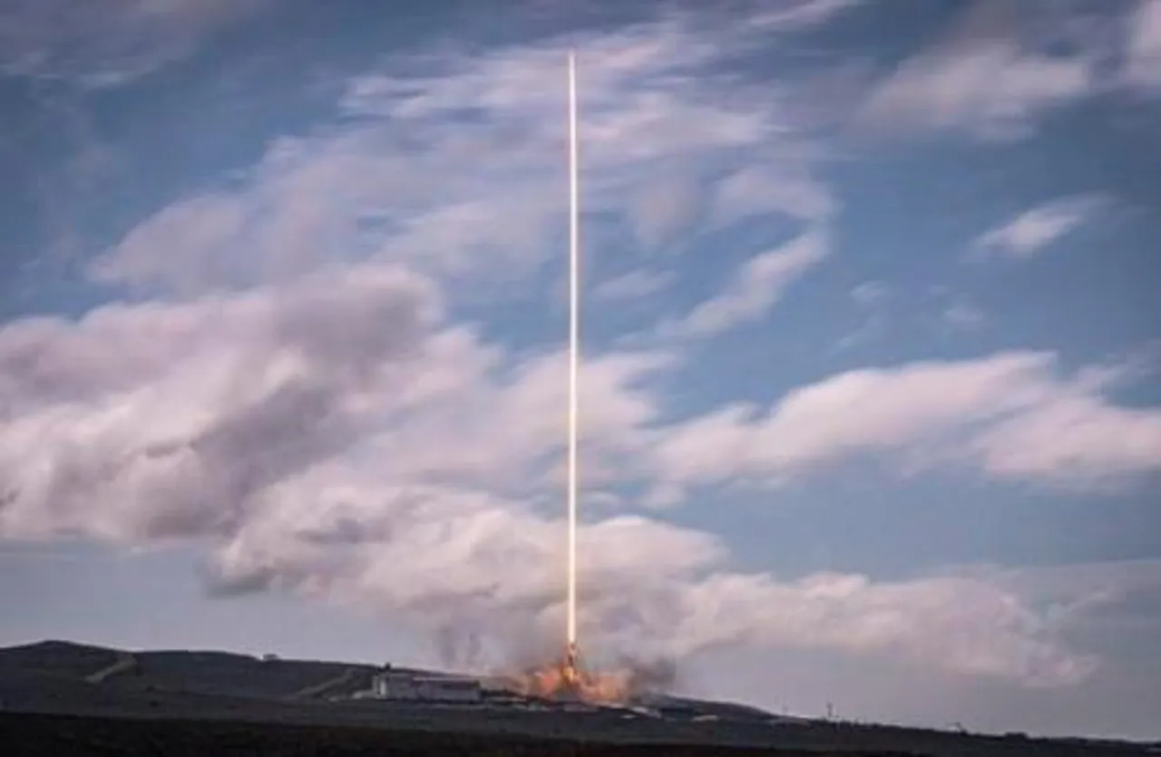 ফের আকাশ জয় ইলন মাস্কের