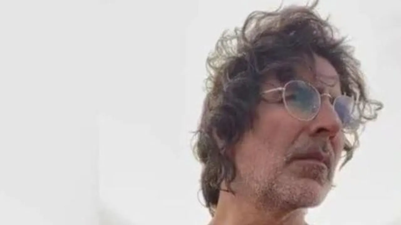 মায়ের স্মরণে পোস্ট অক্ষয়ের