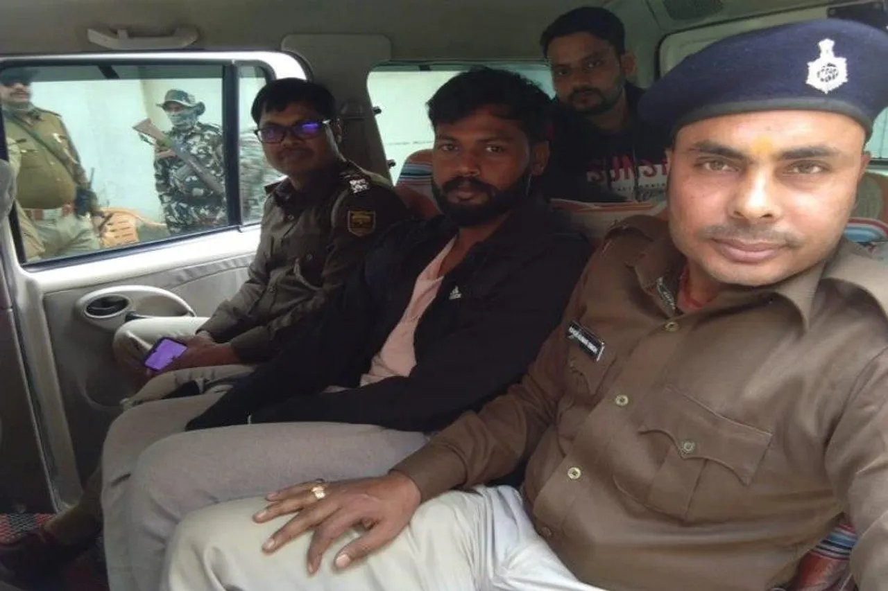 গ্রেফতার করা হল বিধায়ক গোপাল মণ্ডলের পুত্রকে