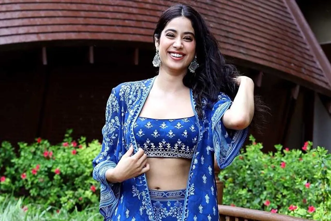 বান্দ্রায় ৬৫ কোটির বিলাসবহুল ডুপ্লেক্স অ্যাপার্টমেন্ট কিনলেন জাহ্নবী