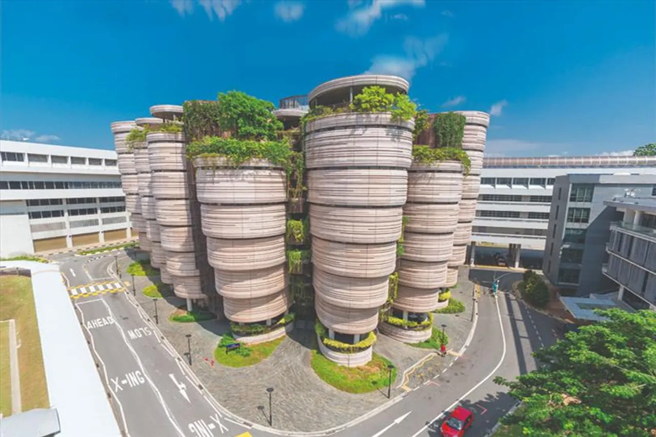 টেকনোলজিতে সেরা বিশ্ববিদ্যালয় গুলির মধ্যে এটি একটি