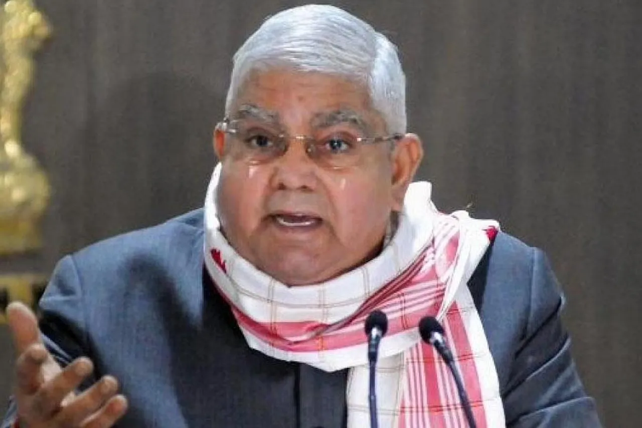 মমতার পর এবার রাজভবনে ডাক পড়ল মুখ্যসচিব ও অর্থসচিবের