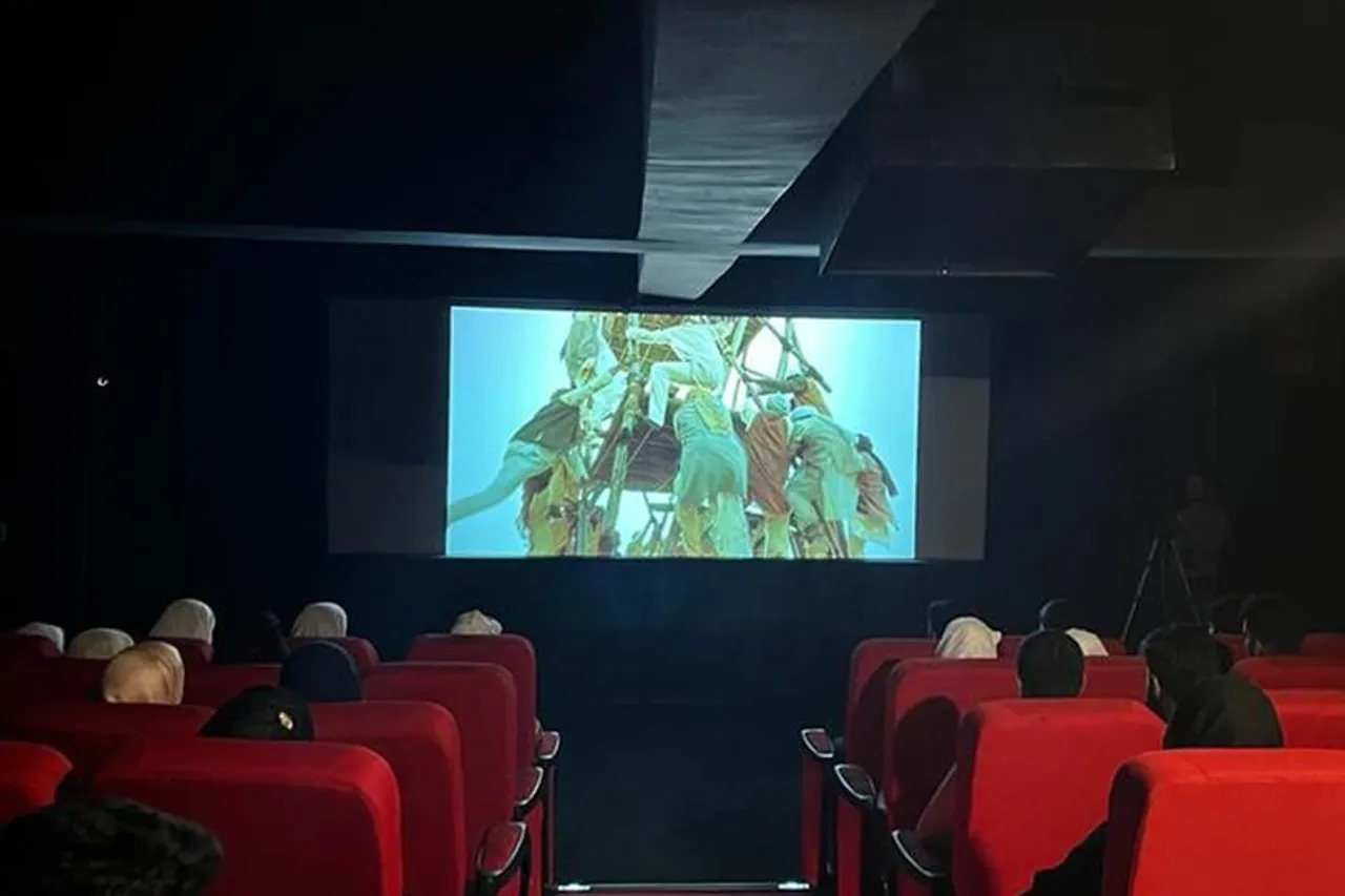 তিন দশক পর নতুন সিনেমা হল পেল জম্মু ও কাশ্মীর