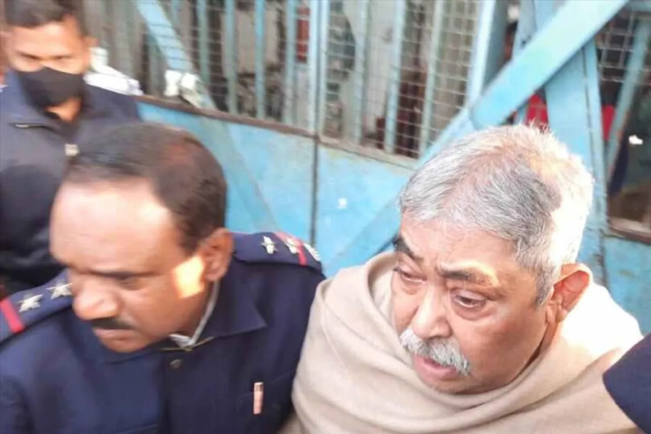 পার্থর পর নতুন বছরের আগাম শুভেচ্ছা জানালেন অনুব্রত