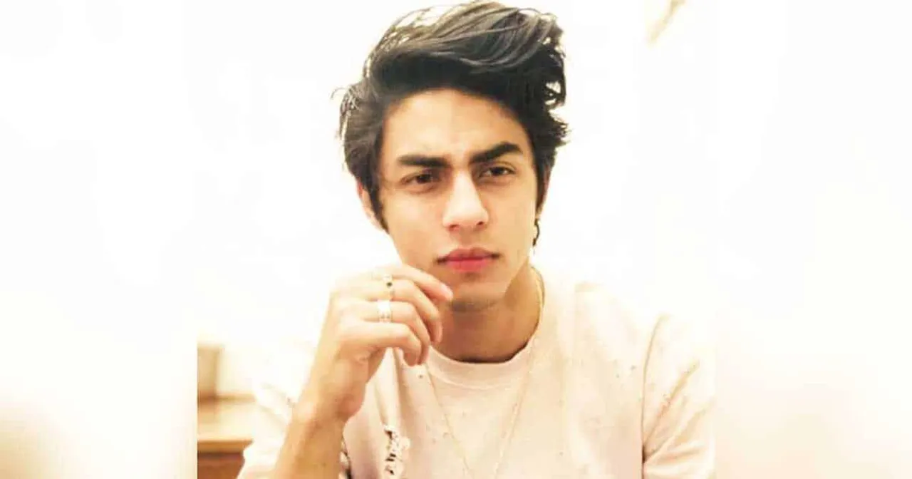 বিতর্ক দূরে ঠেলে বলিউডে ডেবিউ!