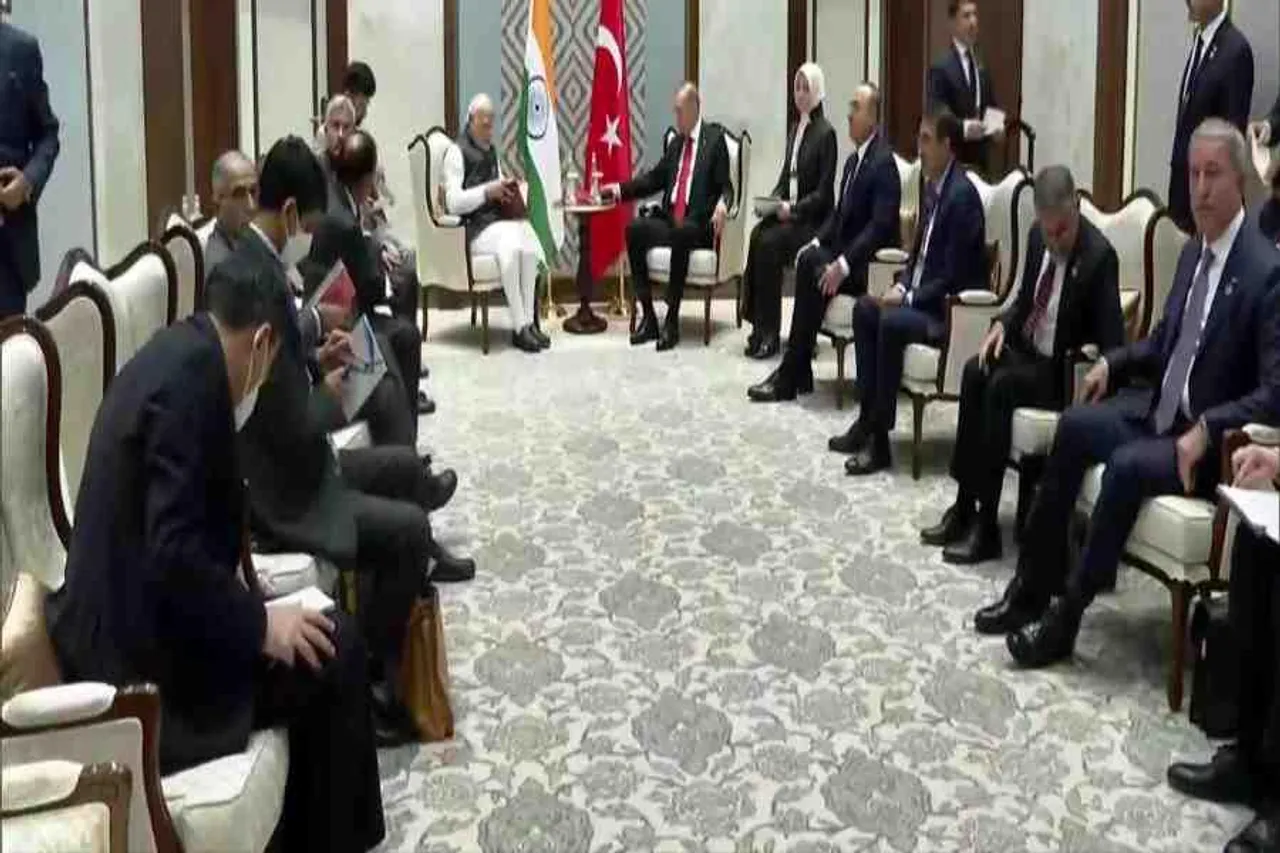 তুরস্কের রাষ্ট্রপতির সঙ্গে বৈঠক প্রধানমন্ত্রী নরেন্দ্র মোদীর