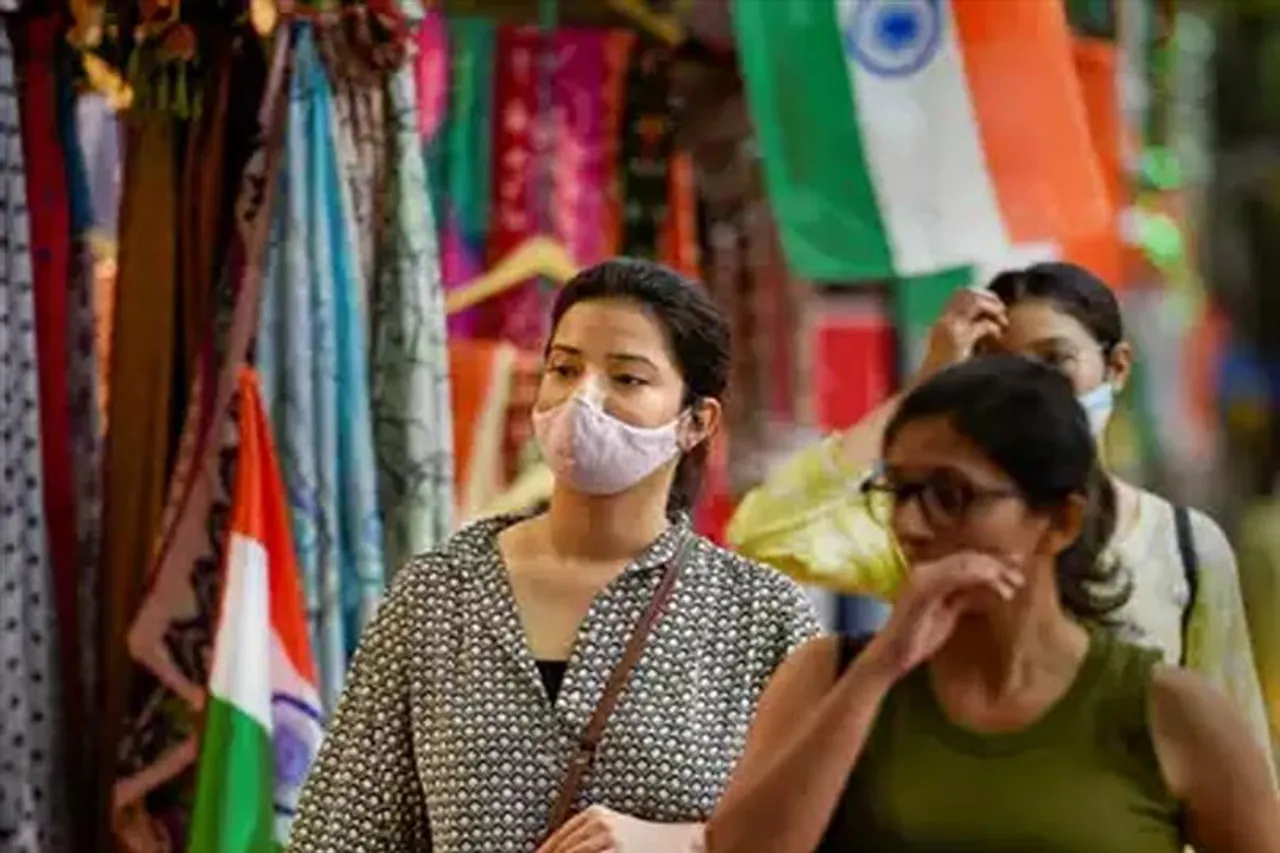 একদিনে সুস্থ হয়ে উঠেছেন ১৫ হাজার ২২০ জন