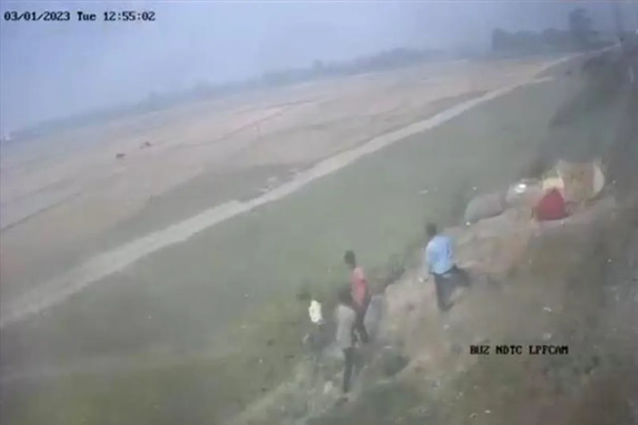 বিহার থেকে পাথর ছোড়া হয়েছিল বন্দে ভারতে, জানাল রেল