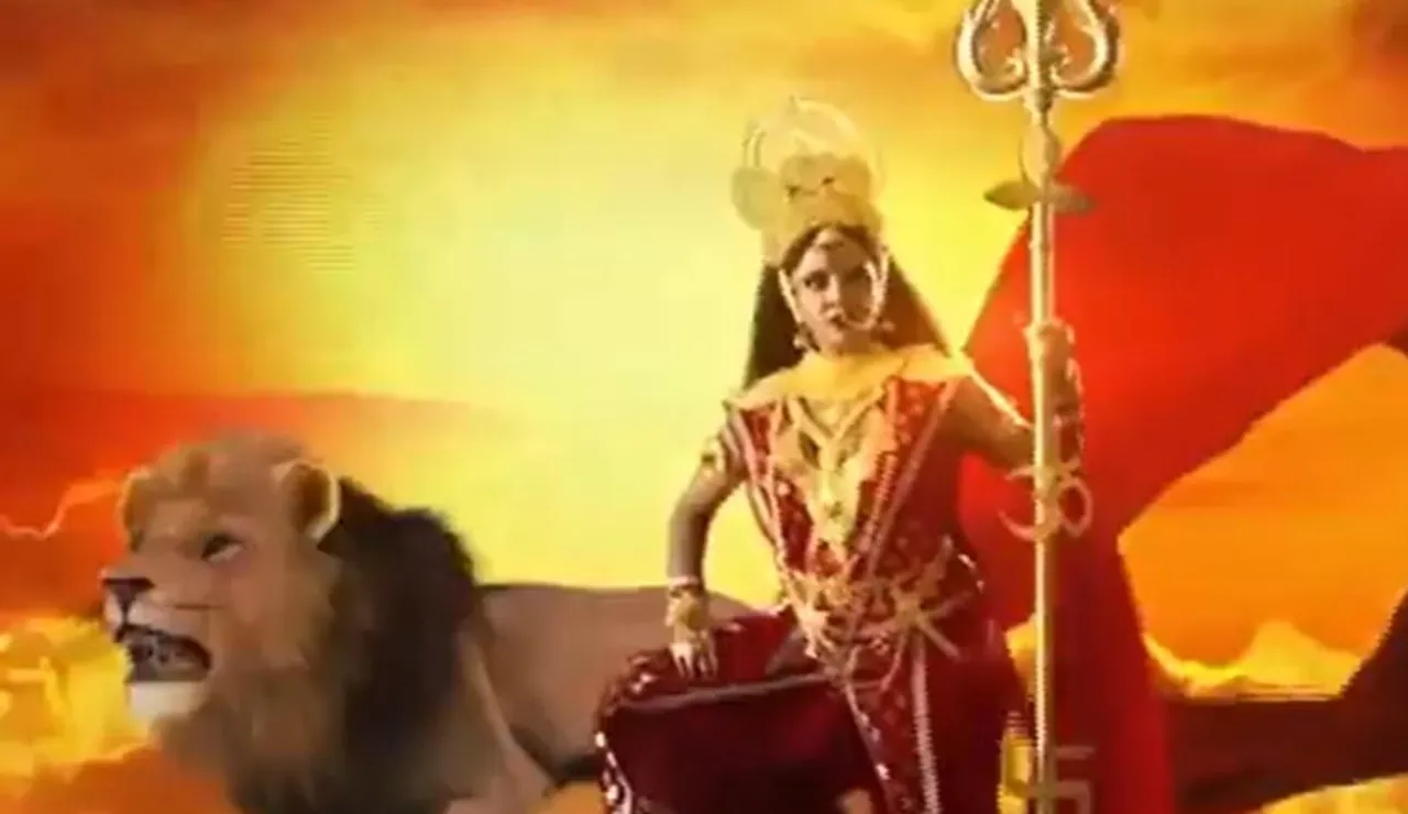 এবার নতুন রূপে ভাইরাল হলেন শুভশ্রী