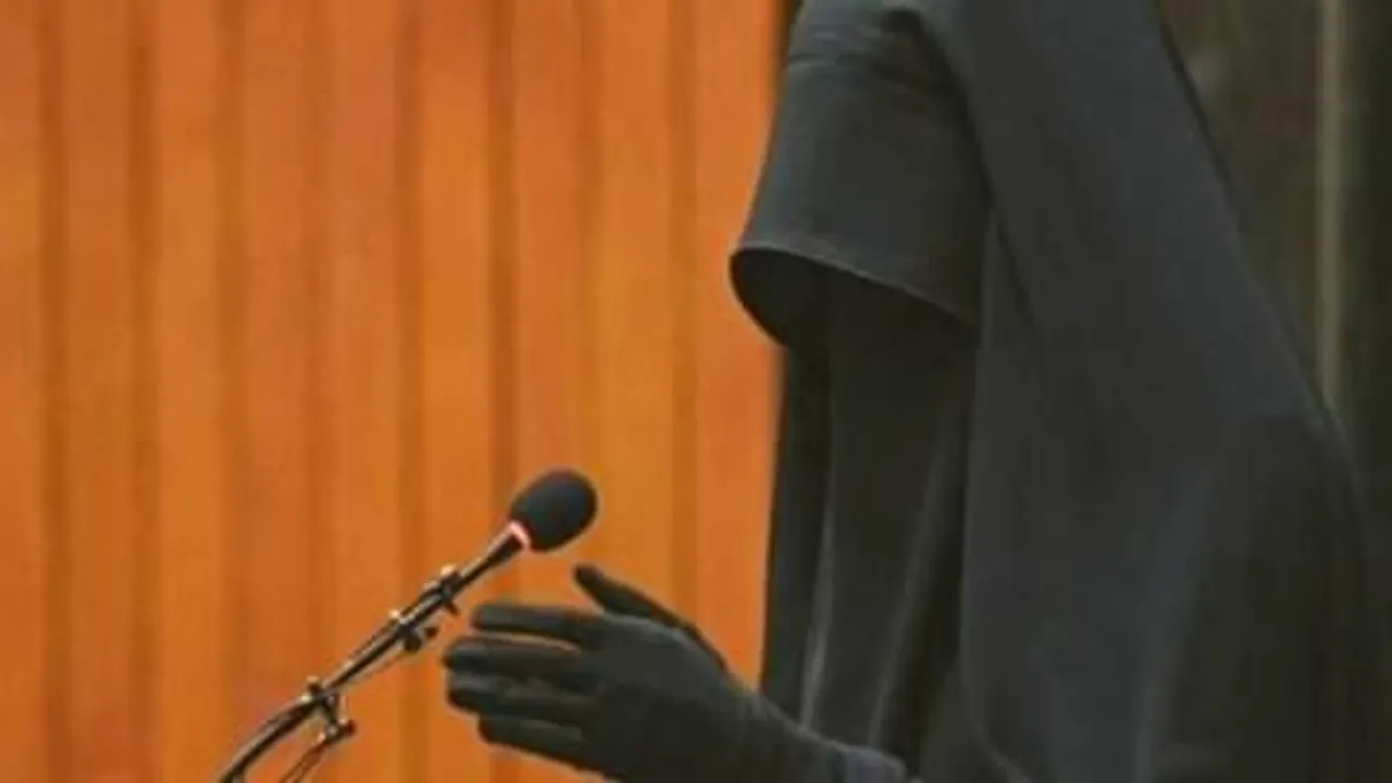 তালিবানরাজে উঠে এল নারী স্বাধীনতার করুণ নিদর্শন