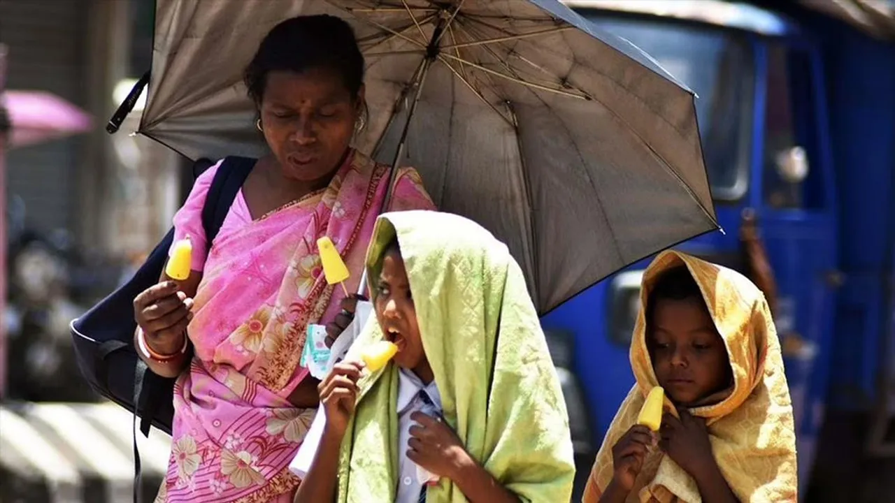 স্কুলগুলিকে নিয়ম শিথিলের নির্দেশ