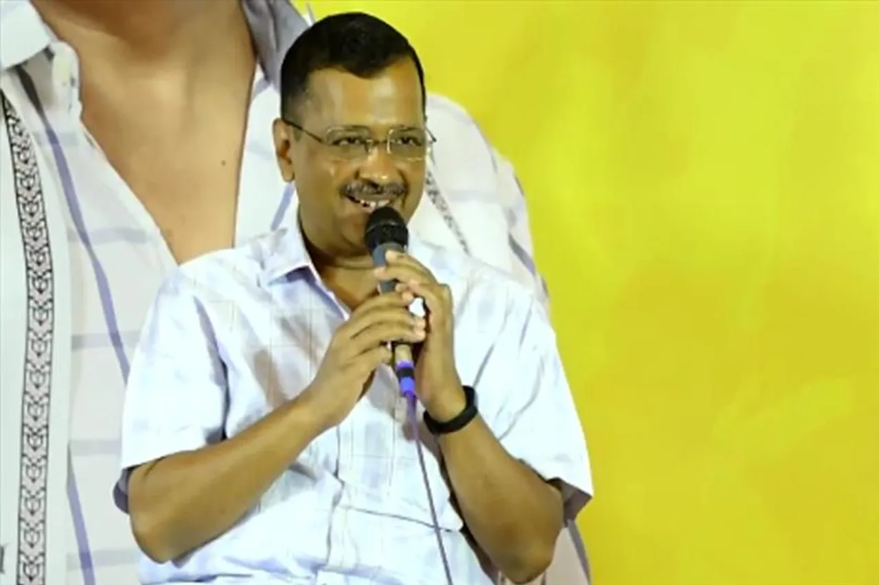 গুজরাটে অটো ড্রাইভারের আমন্ত্রণে সাড়া দিলেন কেজরি