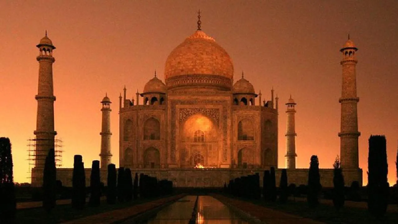 তেরঙ্গা আলোয় সাজবে ভারতের সব স্মৃতিসৌধ