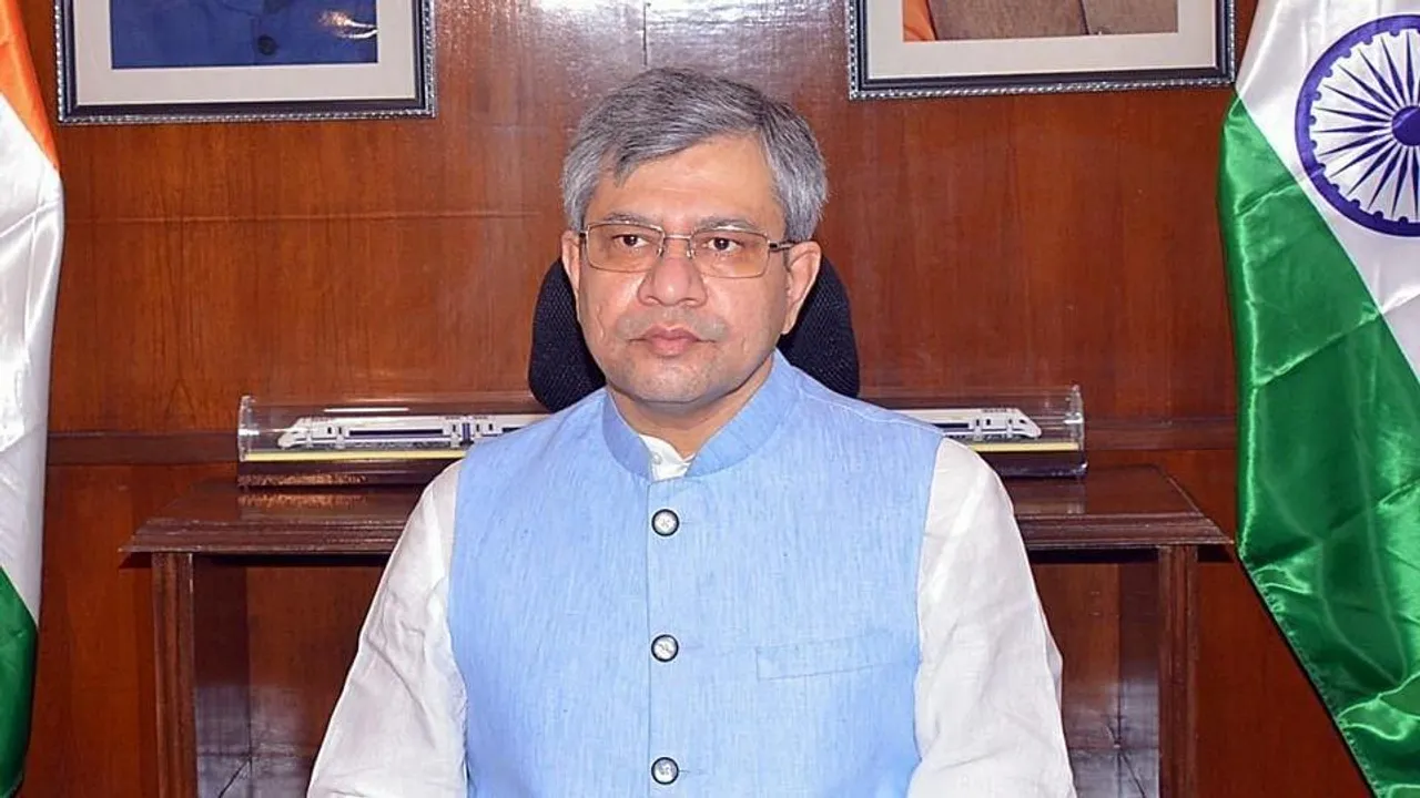 বড় ঘোষণা রেলমন্ত্রীর