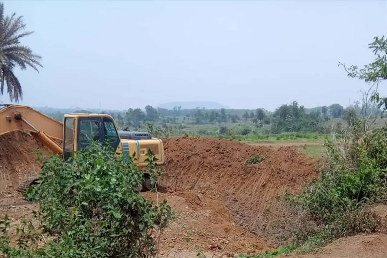 বারাবনিতে ইট পাচার চক্র