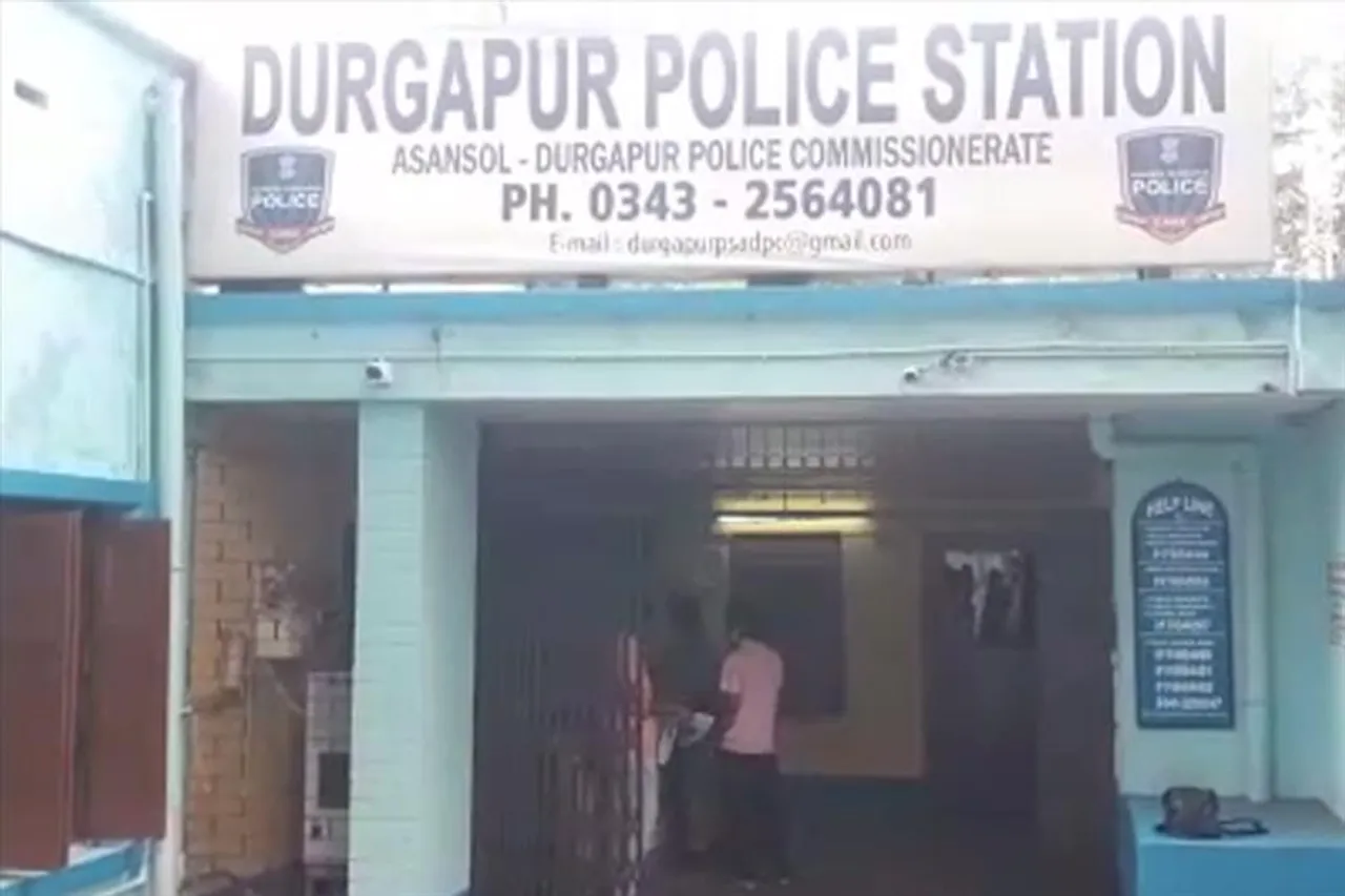 নকল সোনা কারবারিকে হাতেনাতে ধরল স্বর্ণ ব্যবসায়ী