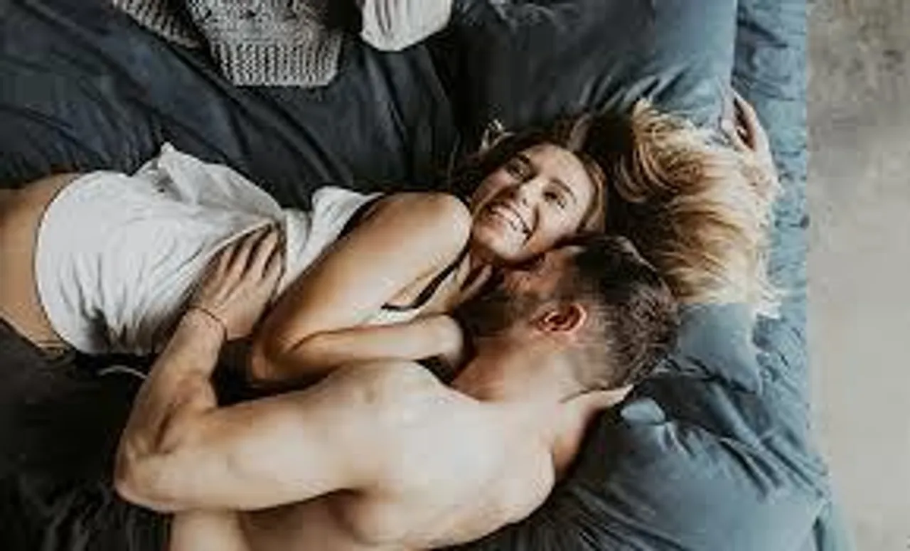 আদরের সঠিক সময় কি জানেন!