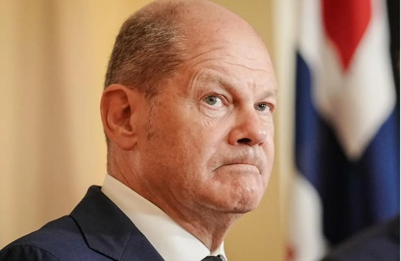 রাশিয়ানদের জন্য শেনজেন ভিসায় নিষেধাজ্ঞা