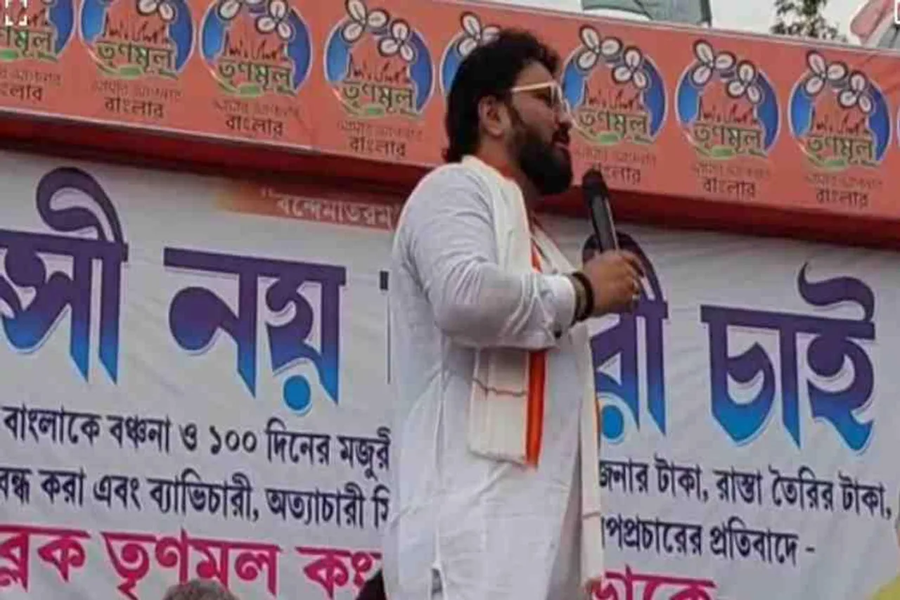 তৃণমূলের জনসভা থেকে বিরোধী দলনেতা শুভেন্দু অধিকারীকে আয়না দেখালেন বাবুল সুপ্রিয়