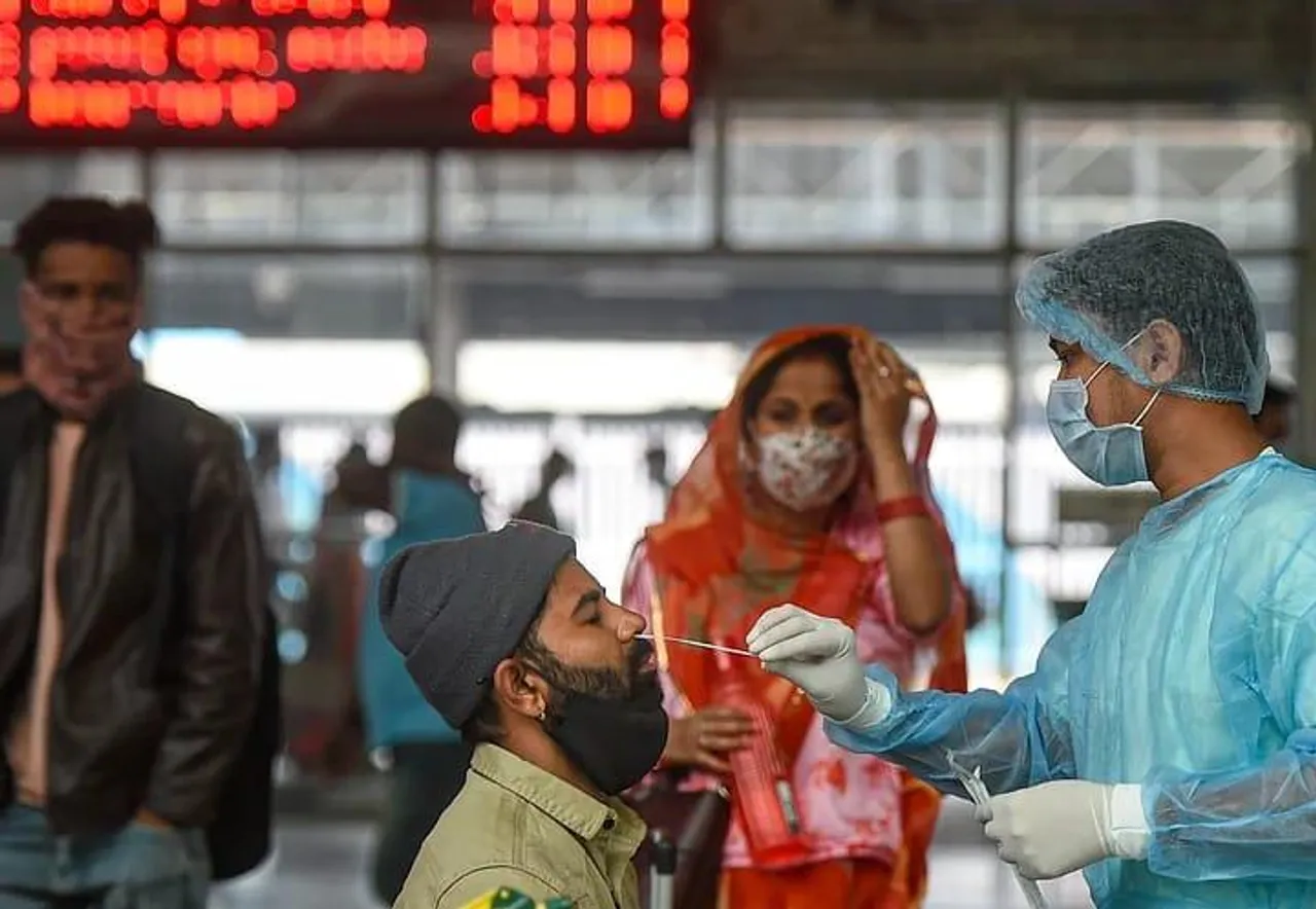গত ২৪ ঘন্টায় কোভিডে মৃত্যু ২০ জনের