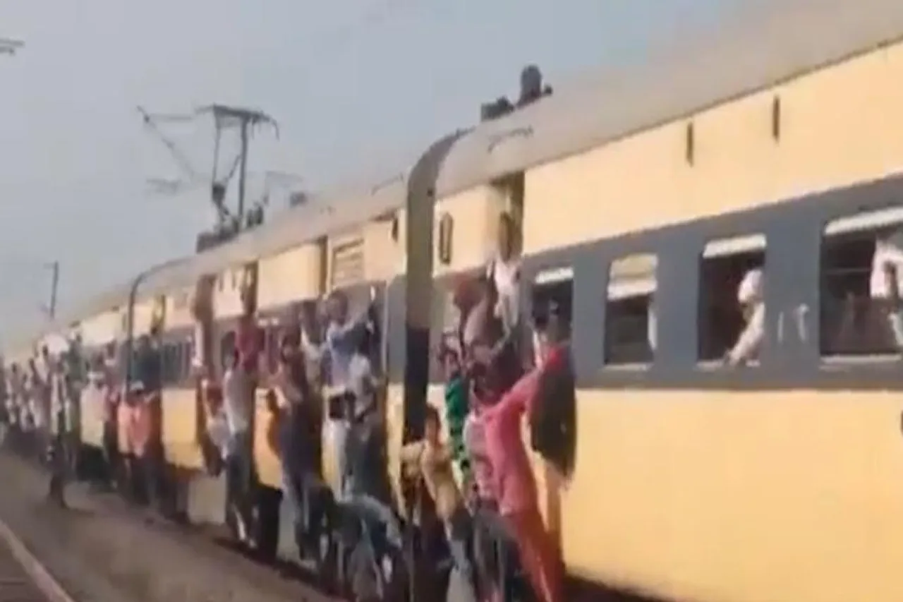 UPSSSC পরিক্ষার্থীদের জন্য বিশেষ ট্রেনের ব্যবস্থা