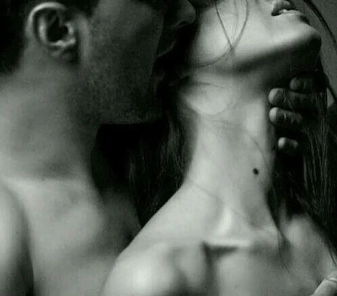 পরকীয়া করতে মন চায়?