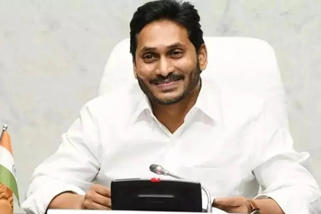 ফ্লাইটে প্রযুক্তিগত ত্রুটি, জরুরি অবতরণ করল জগন মোহন রেড্ডির বিমান