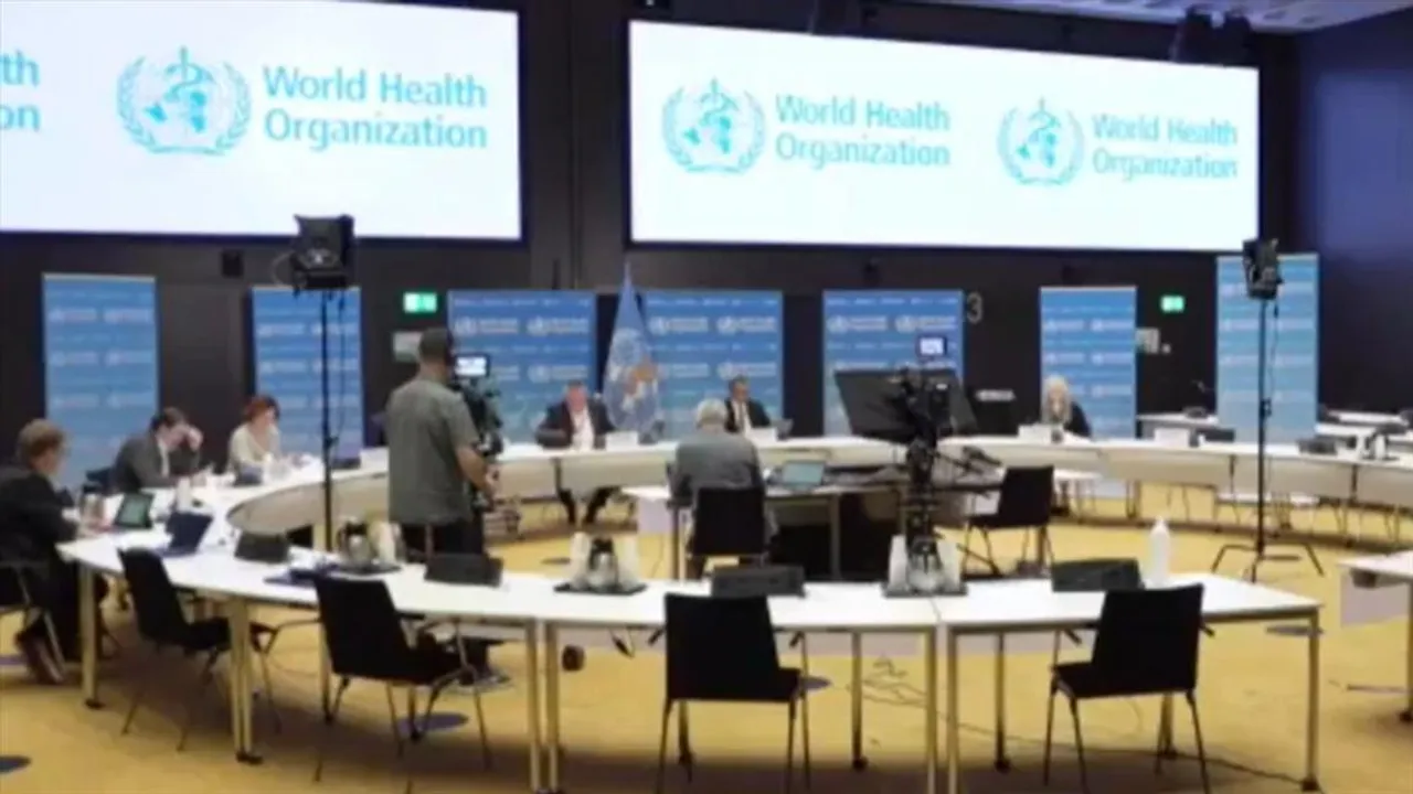 সোশ্যাল মিডিয়ায় লাইভ সংবাদ সম্মেলন 'হু' এর