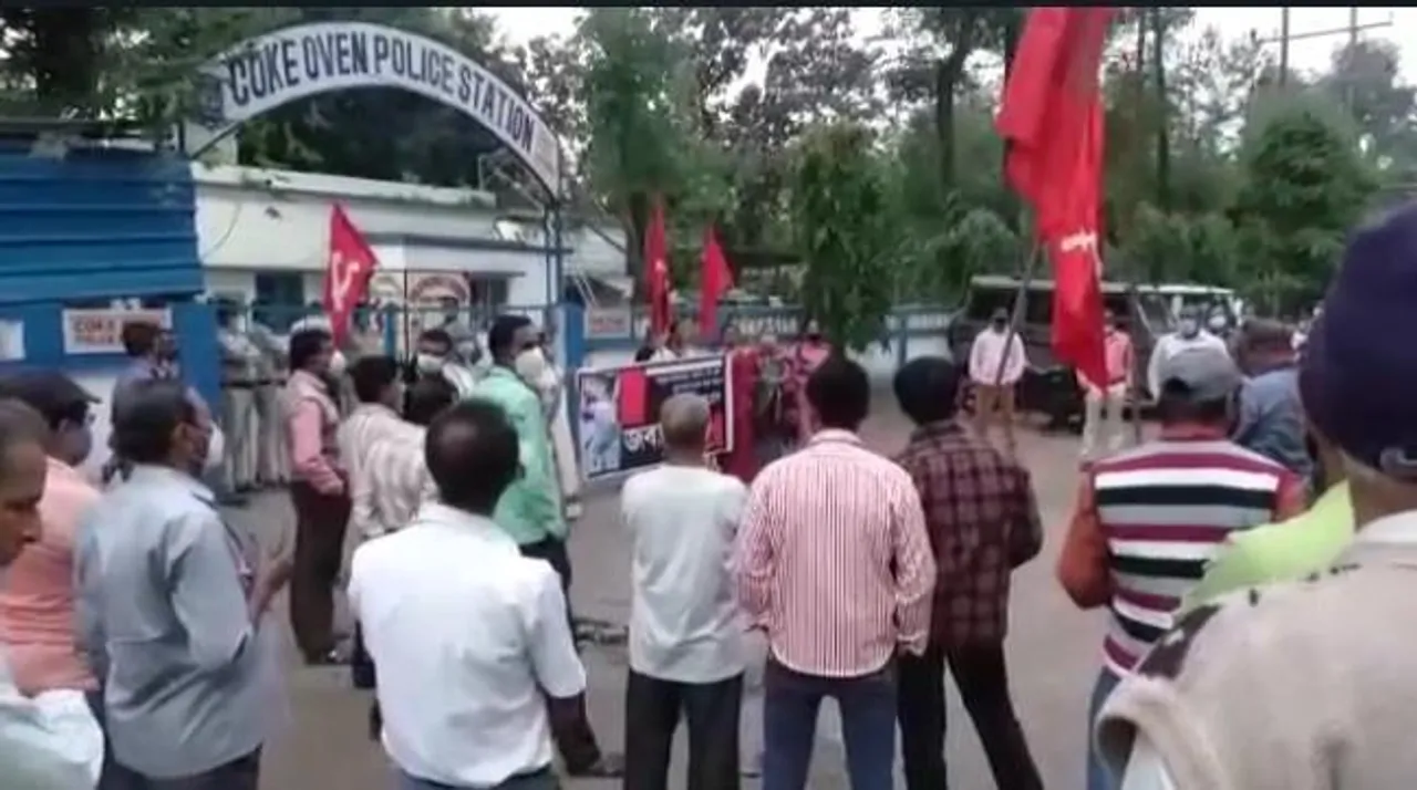 নানুর বাম কর্মী বাদল হত্যার প্রতিবাদে রাজ্যজুড়ে বাম কর্মীদের প্রতিবাদ