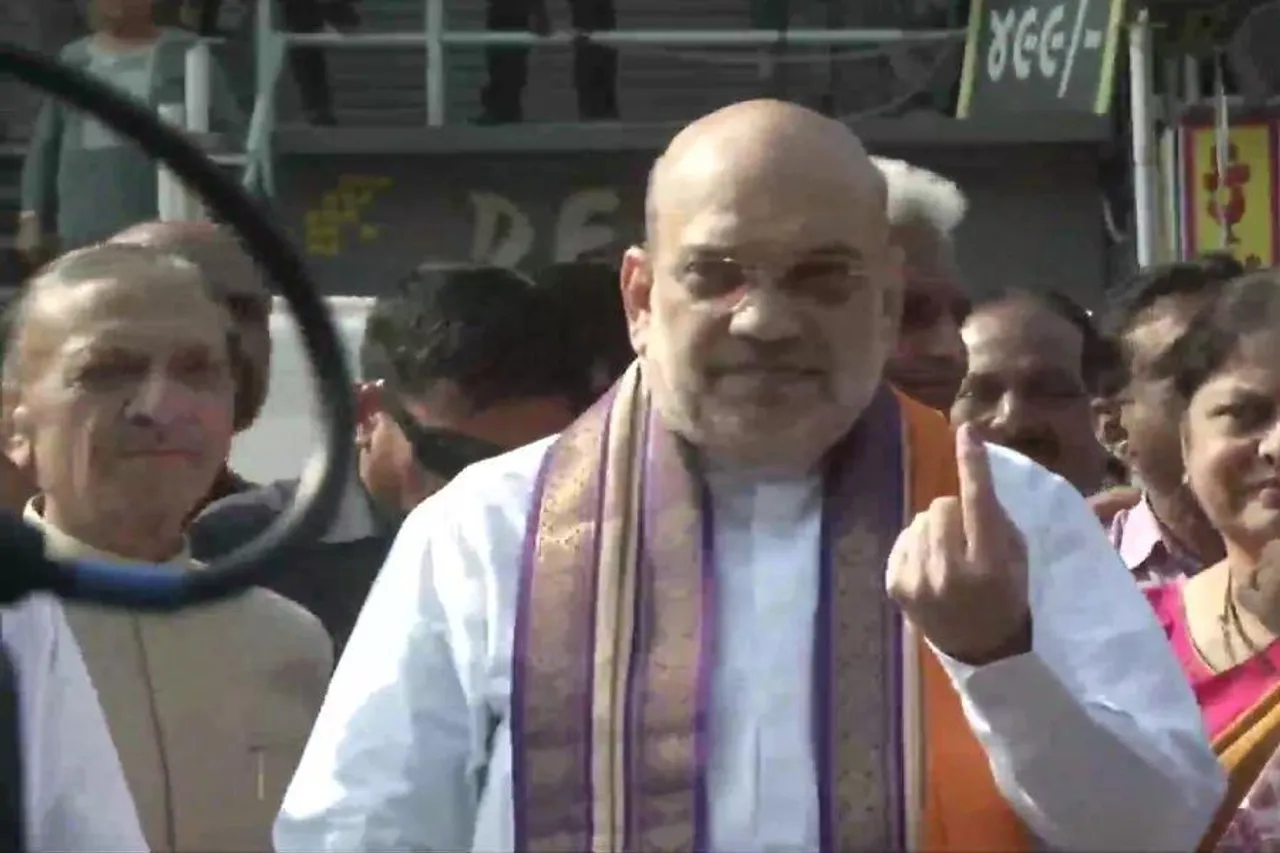 ভোট দেওয়ার পর কি বললেন অমিত শাহ?